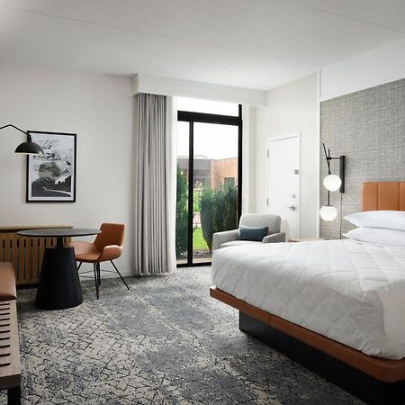 Cascade Sheraton Grand Rapids Airport Hotel מראה חיצוני תמונה