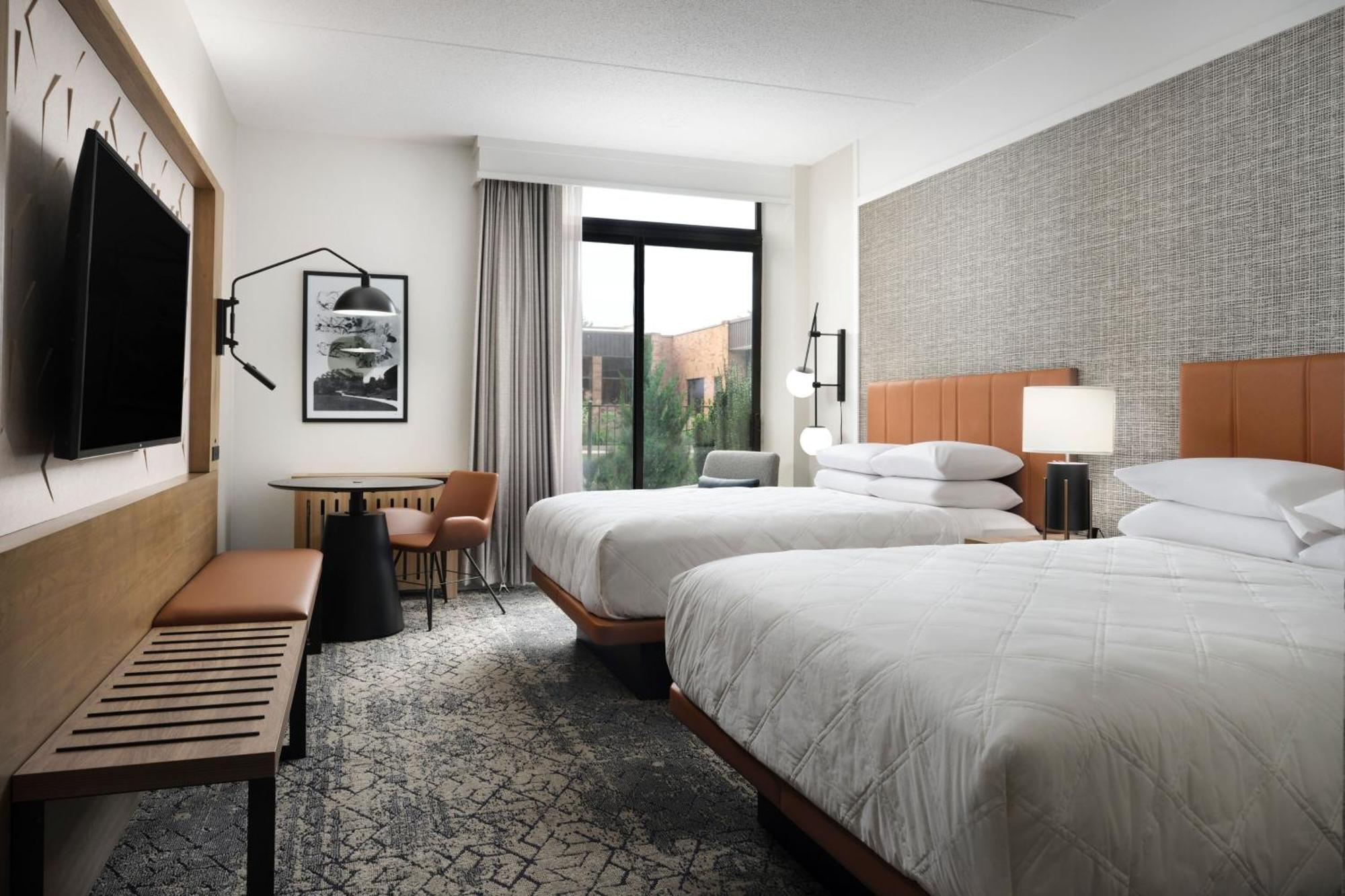 Cascade Sheraton Grand Rapids Airport Hotel מראה חיצוני תמונה